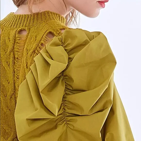 New Bishop Puff Sleeves Distress Crew neck Black color Pull on Sweater - Picture 7 of 12